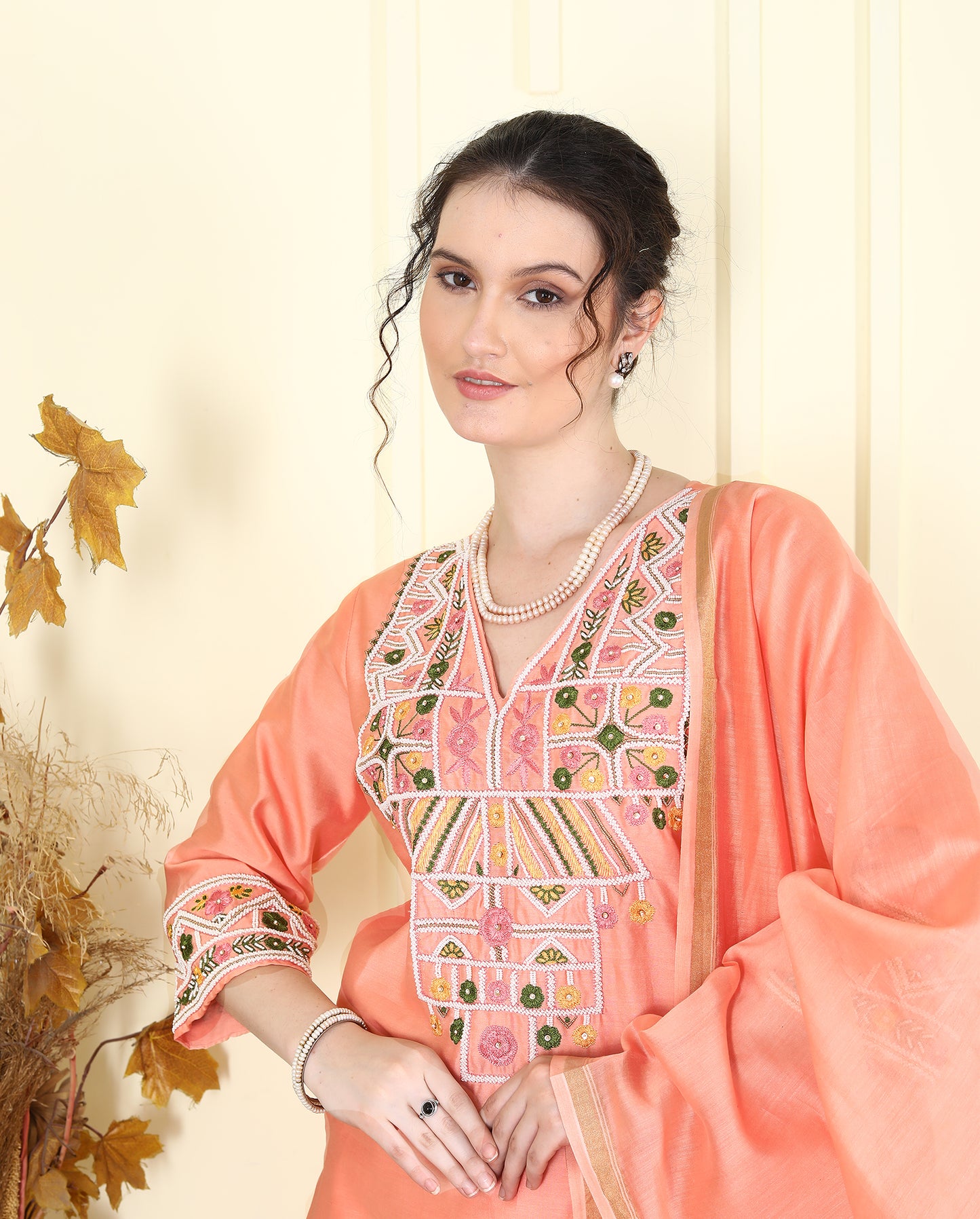 Ahilya Pink chanderi Hand Embroidered kurta set UCEN25017