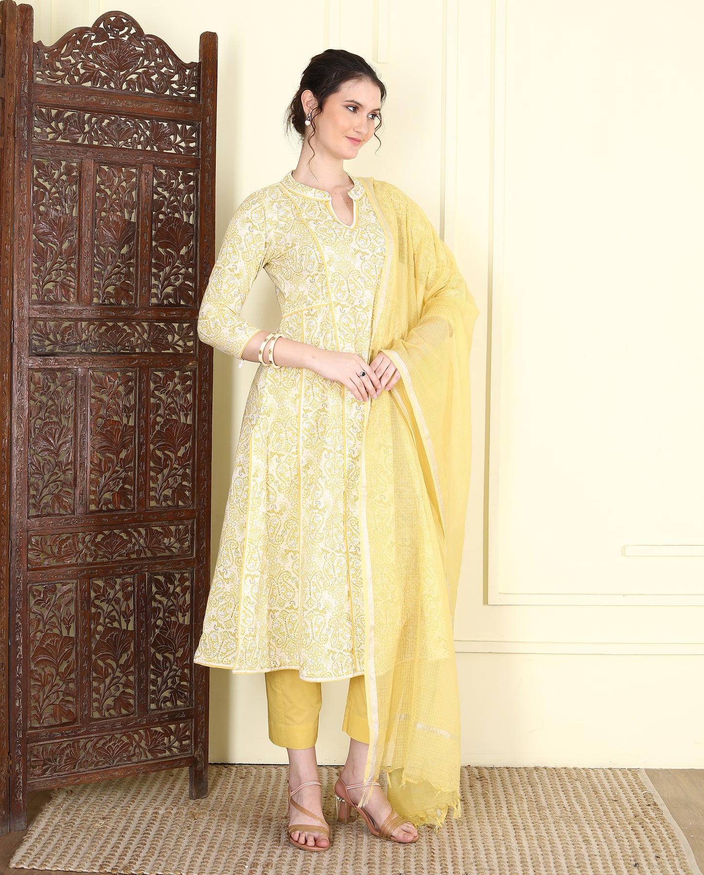 Yellow Paisley Print Kalidar Kurta UCK25007