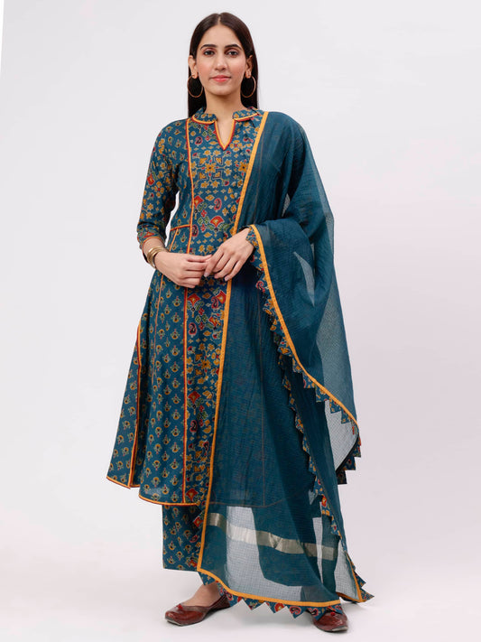 Bottle Green Ajarak Print Kalidaar Kurta UCK22178