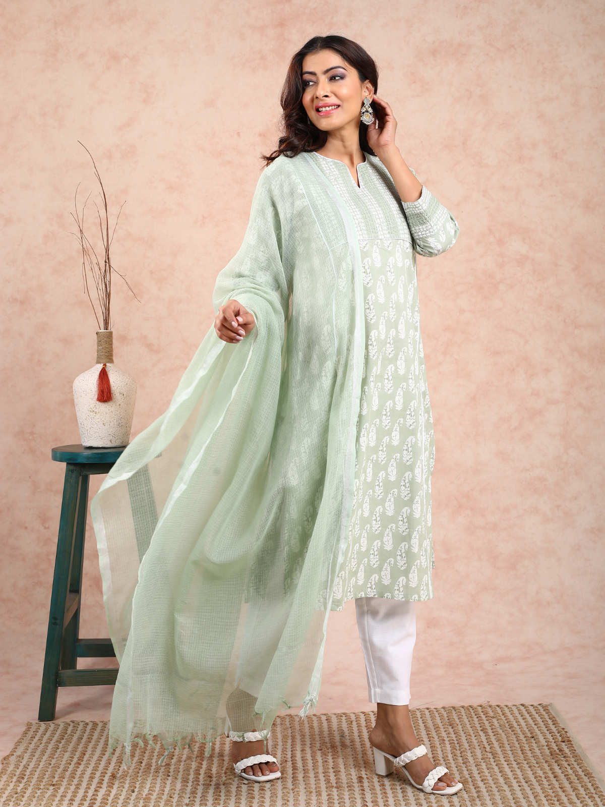 Green Paisley & Cream Print Adab Kurta UCK22119