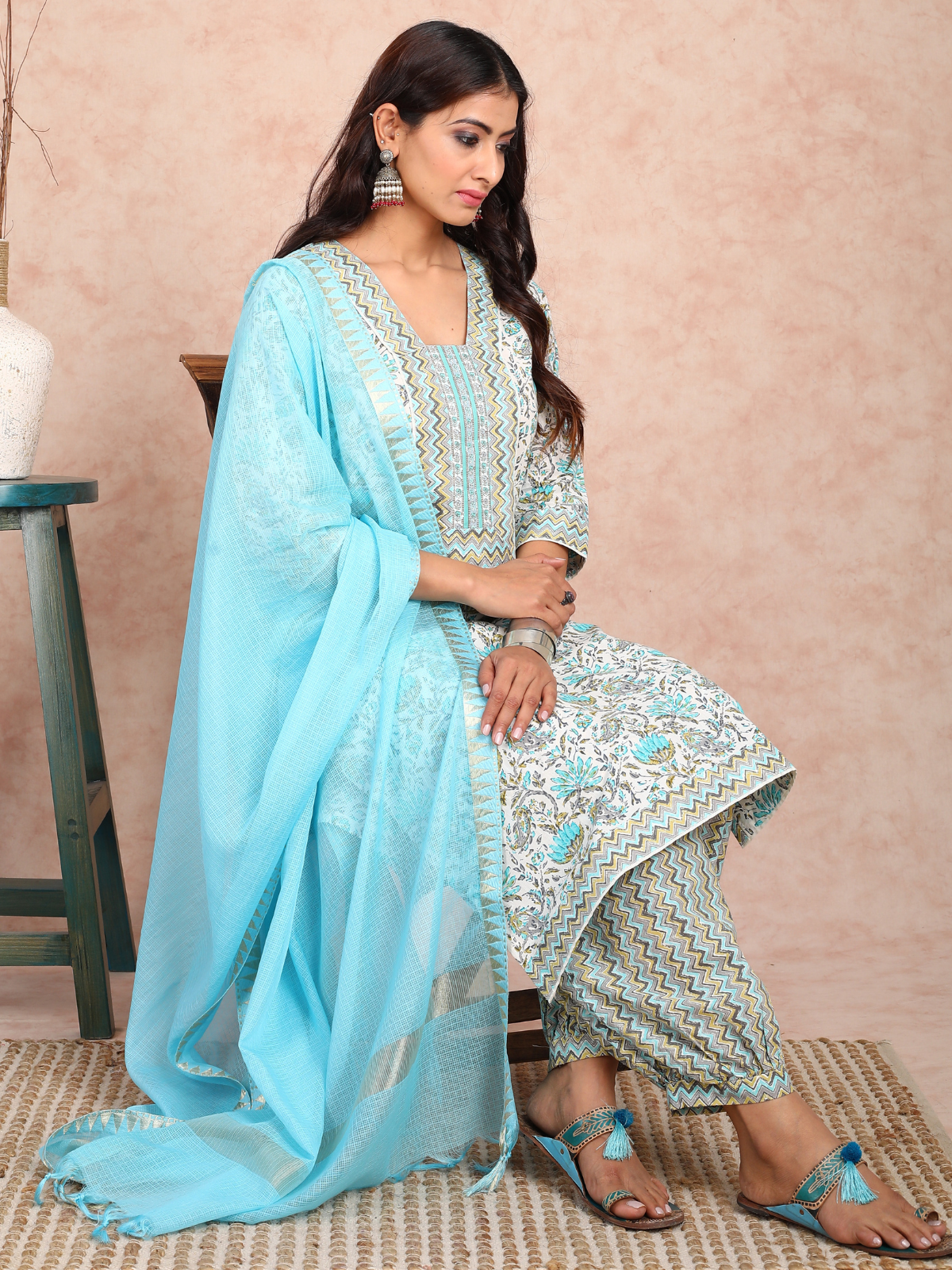 Phirozi Floral A-line Kurta UCK22127