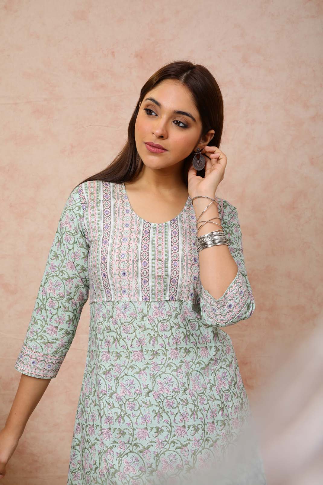 Mulmul Sea Green Mirror Work Kurta UCK22116