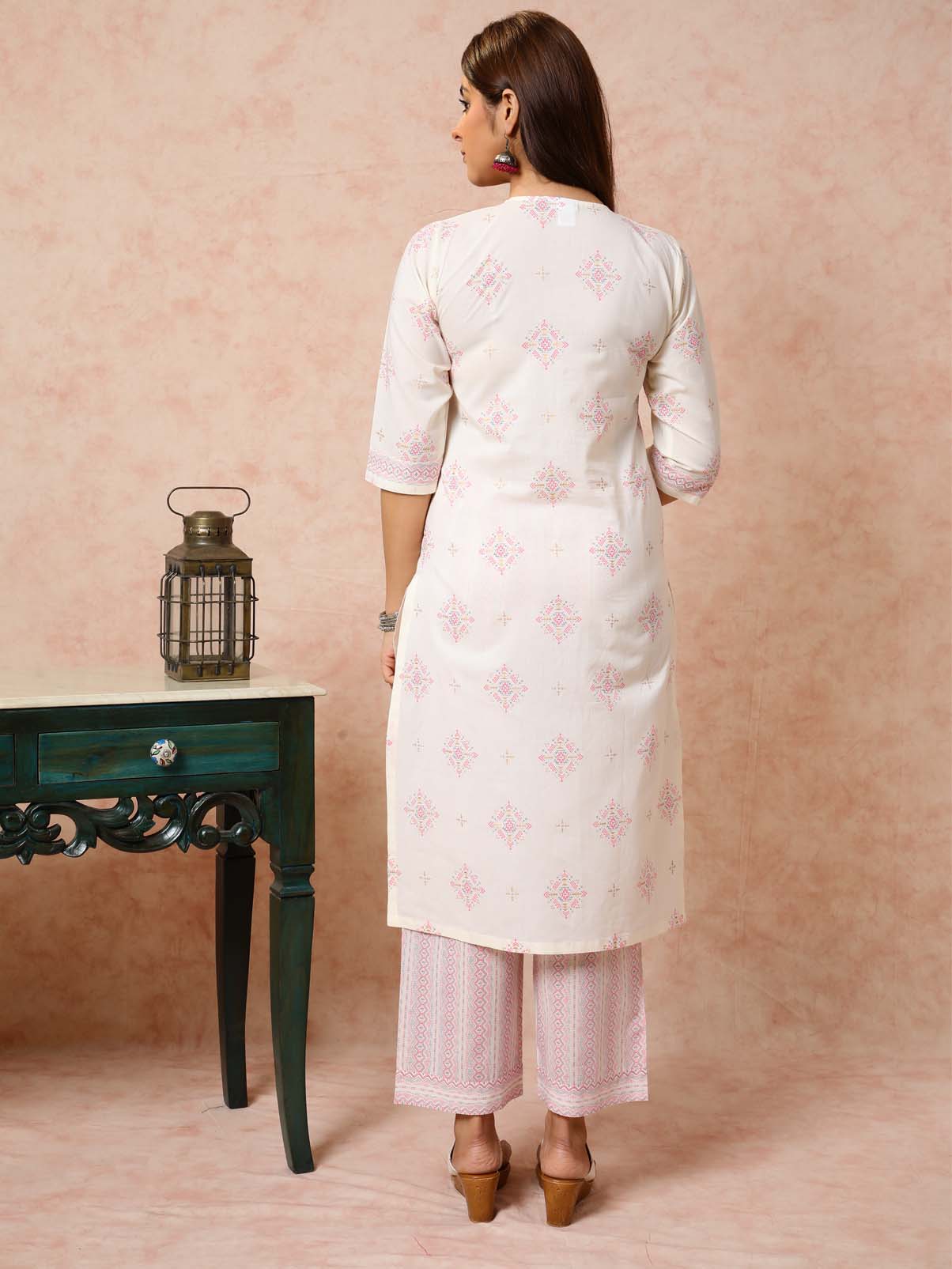 Pink & Cream Printed Straight Kurta UCK22078