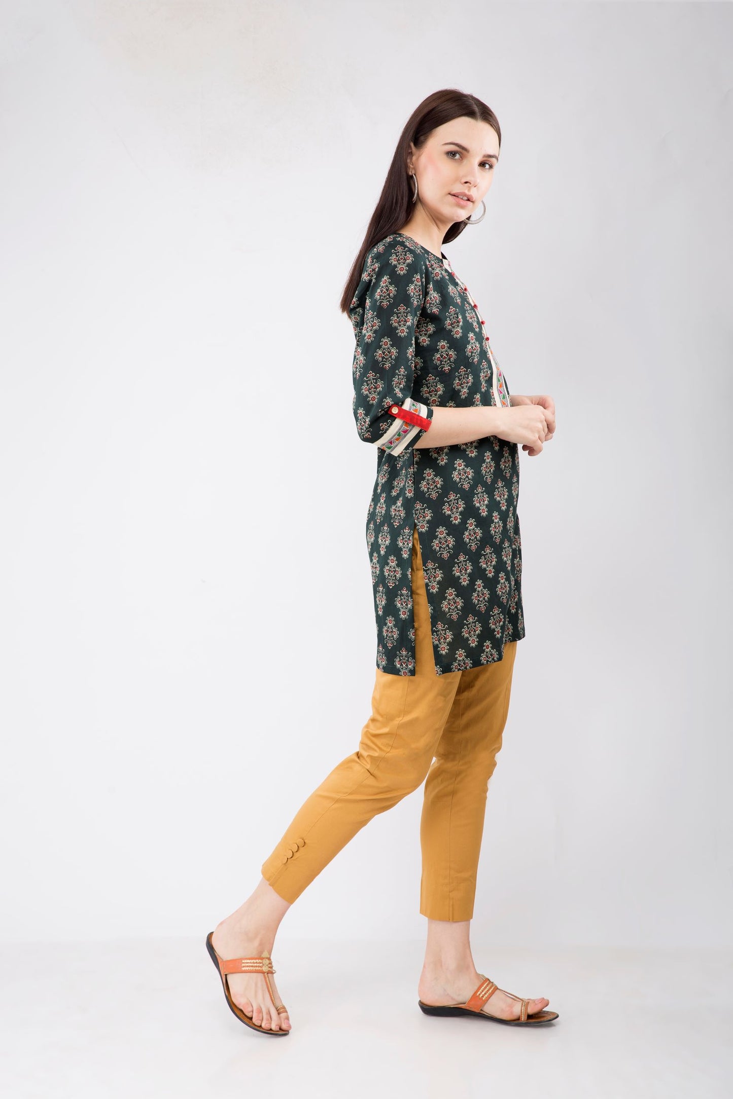 Green Colored Kurti With Moonga Buttons JPS2014