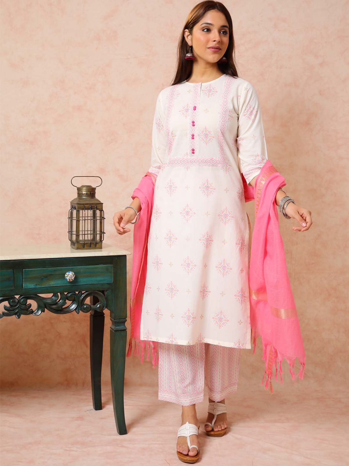 Pink & Cream Printed Straight Kurta UCK22078
