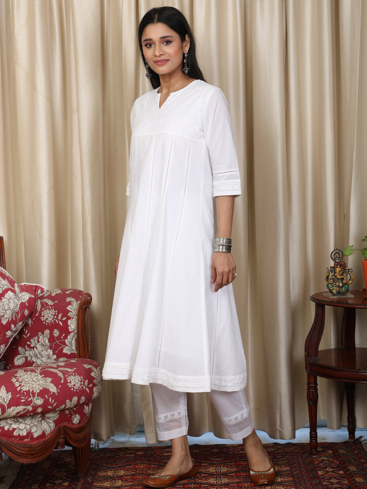 White Kalidar Kurta UCK22044