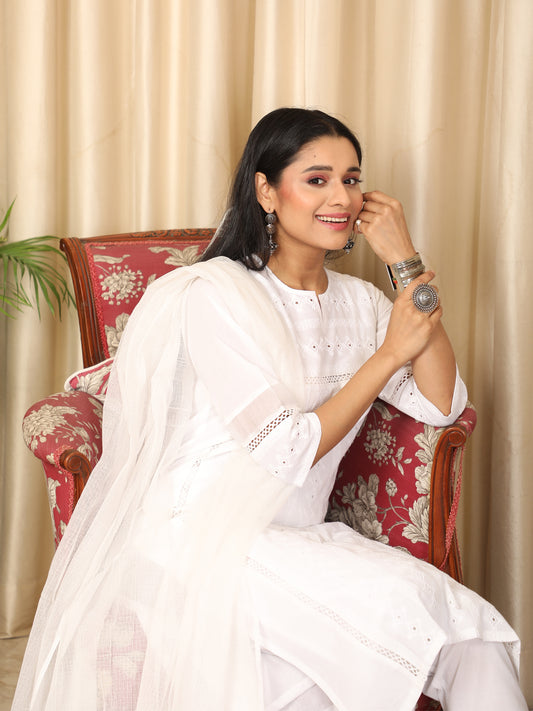 Embroidered White Lace Kurta UCK22050