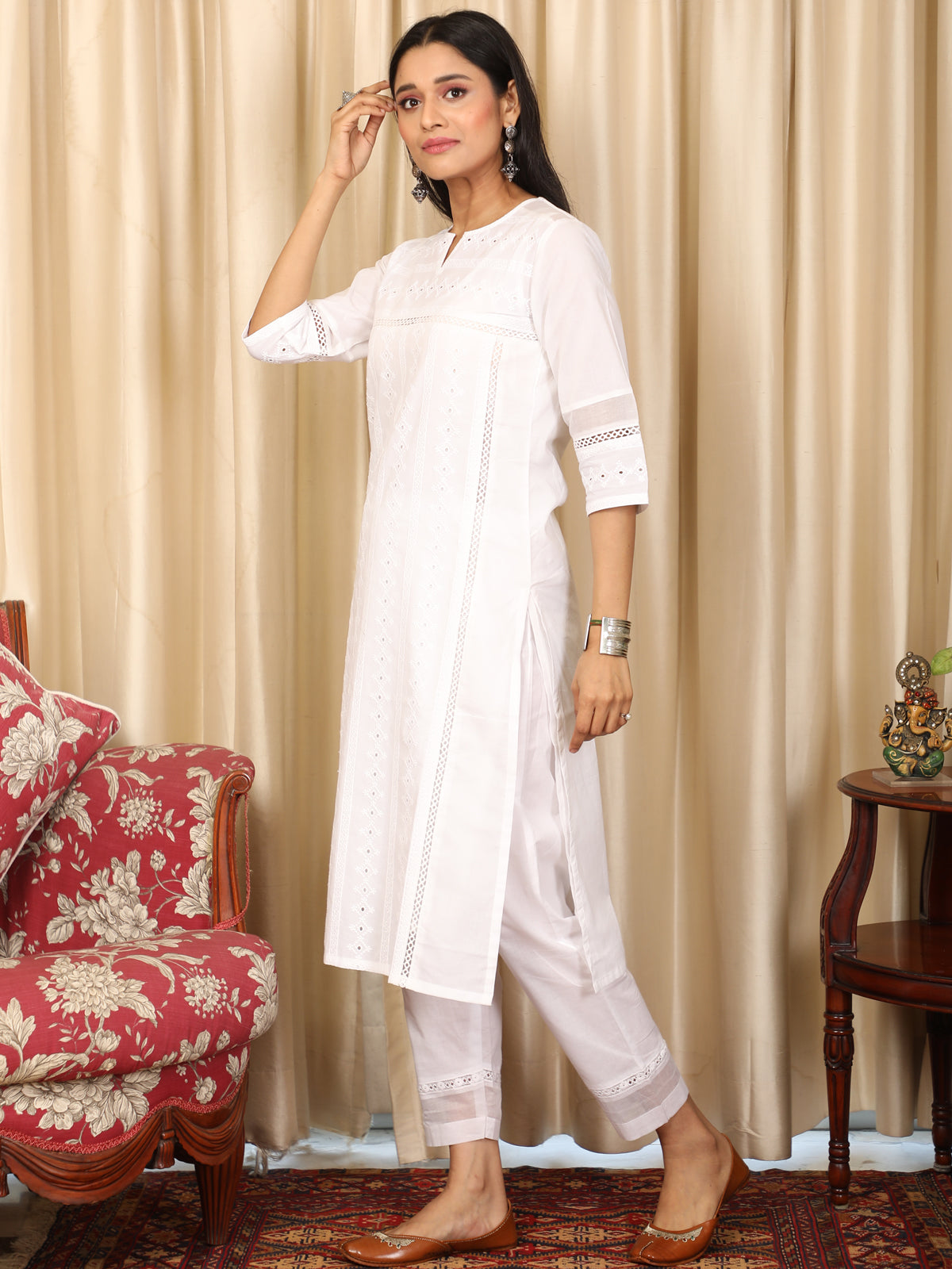 Embroidered White Lace Kurta UCK22050