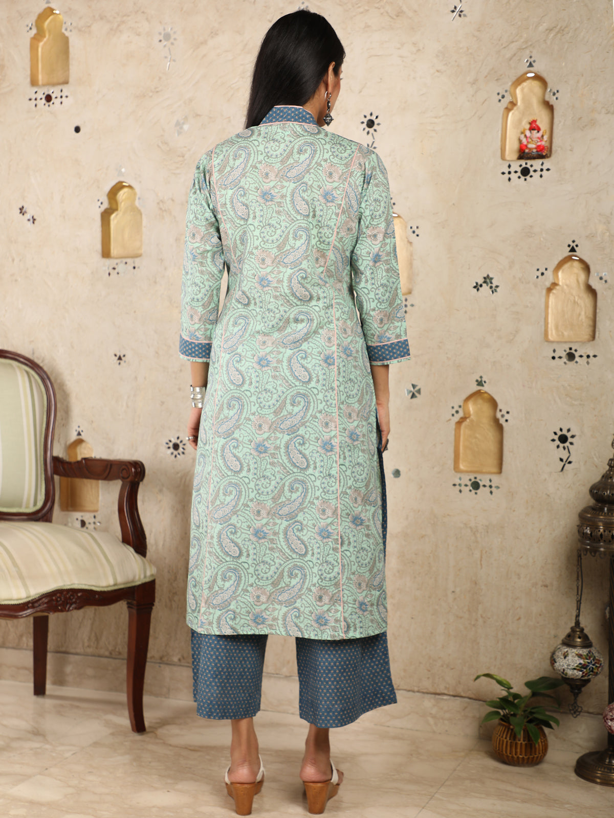 Scoopneck Turquoise Paisley Print Kurta UCK22054