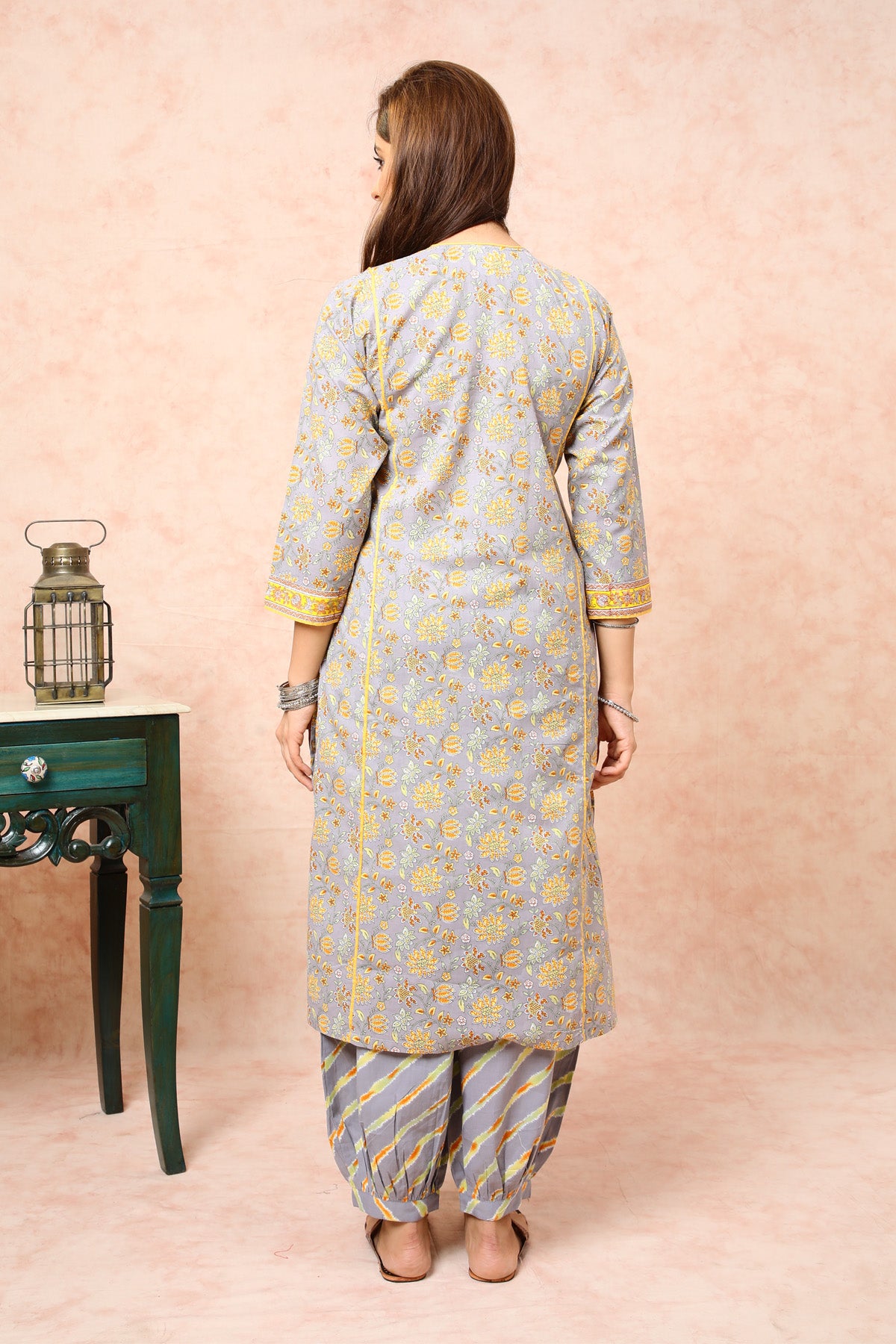 Grey Adab Style Yellow Printed Kurta UCK22095