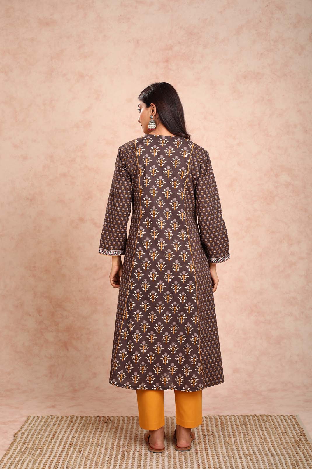 navi-nari-adab-brown-floral-printed-kurta