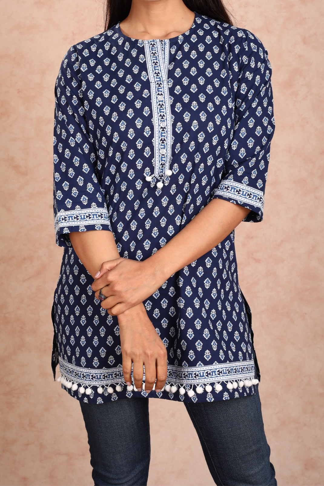 navi-nari-navy-blue-booti-print-tunic