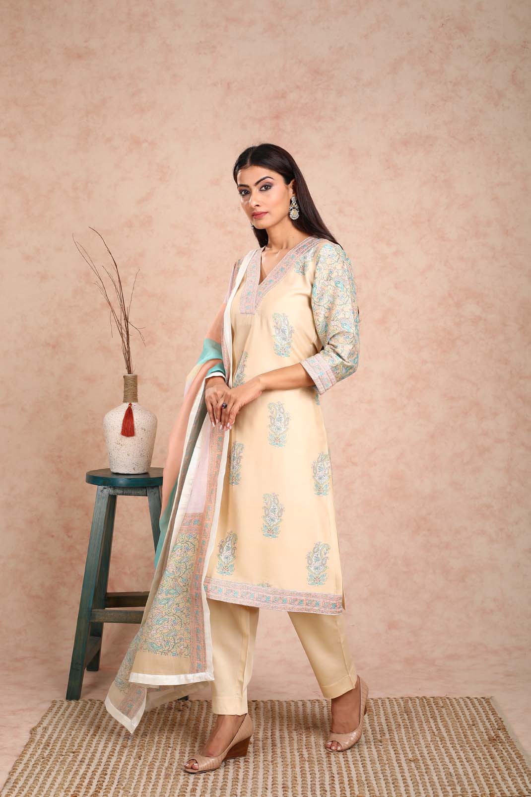 Ahilya Chanderi Paisley Print Kurta UCK22155