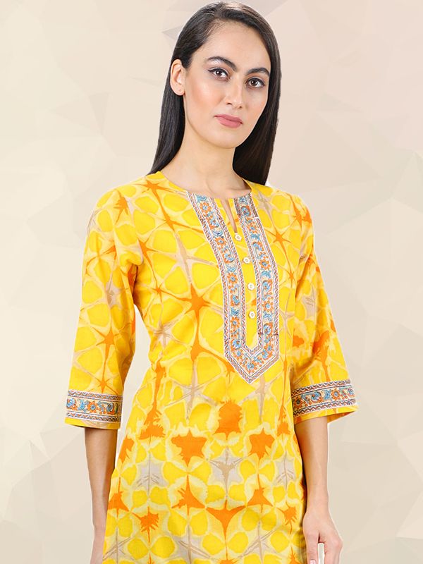 Sunflower Yellow Mosaic Print Cotton Kurti UCK22001